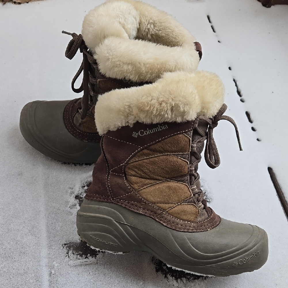 COPY - Columbia Brown and Cream Winter Boots
